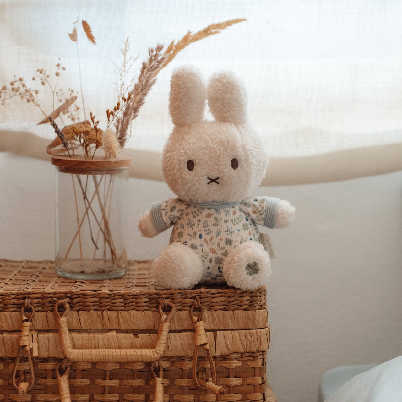 Miffy x Little Dutch Lucky Leaves Cuddle 20cm