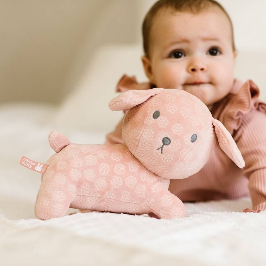 Miffy Snuffy Cuddle Flower Pink 25cm