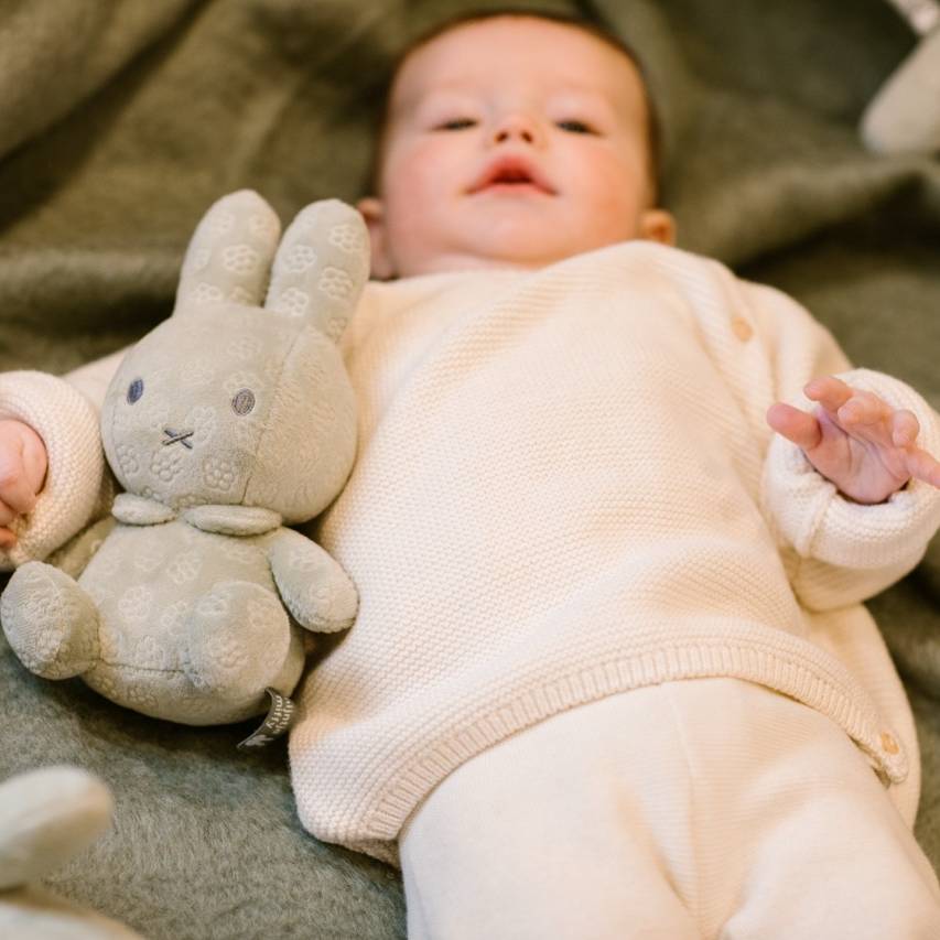 Miffy Cuddle Green Flower 20cm