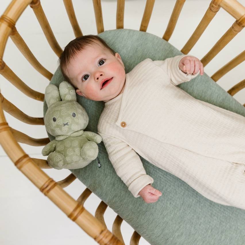 Miffy Cuddle Green Flower 20cm